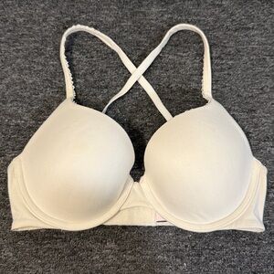 Victoria's Secret Push Up Bra White 32D